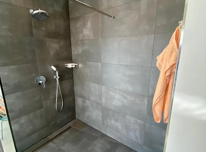 Am Steinhuder App Suite-la Fleur-mit Pantry Kueche, Luftreinigungssystem, Garten, Wlan 公寓